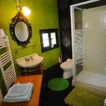 Chateau De Bed & Breakfast Bertreville-Saint-Ouen