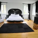 Bed & Breakfast Chateau De 3*