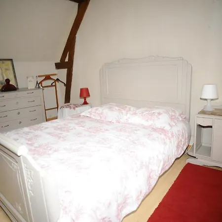 Chateau De Bed & Breakfast 3*