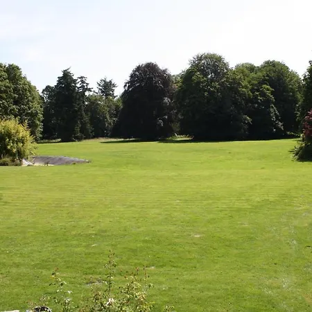 德柏特李威乐城堡酒店 Bertreville-Saint-Ouen